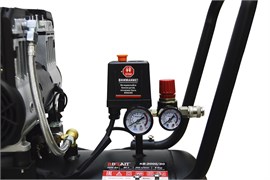 Компрессор воздушный KB-2000/80 (220В,2000Вт;360л/м;8bar;рес. 80л) 6шт/палл 20 01 042 043